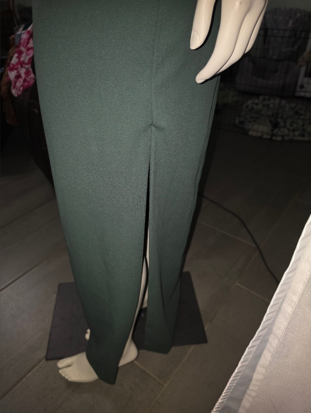 JS Collections Dark Emerald Green Sleeveless Tie-Waist Maxi Dress - Picture 5 of 8